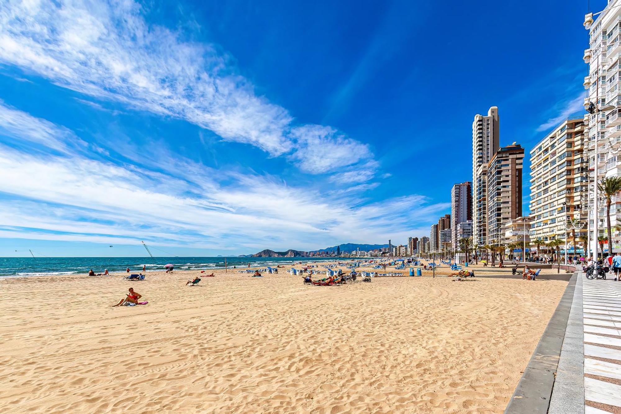 Acuarium Levante Beach Apartment بينايدورم المظهر الخارجي الصورة